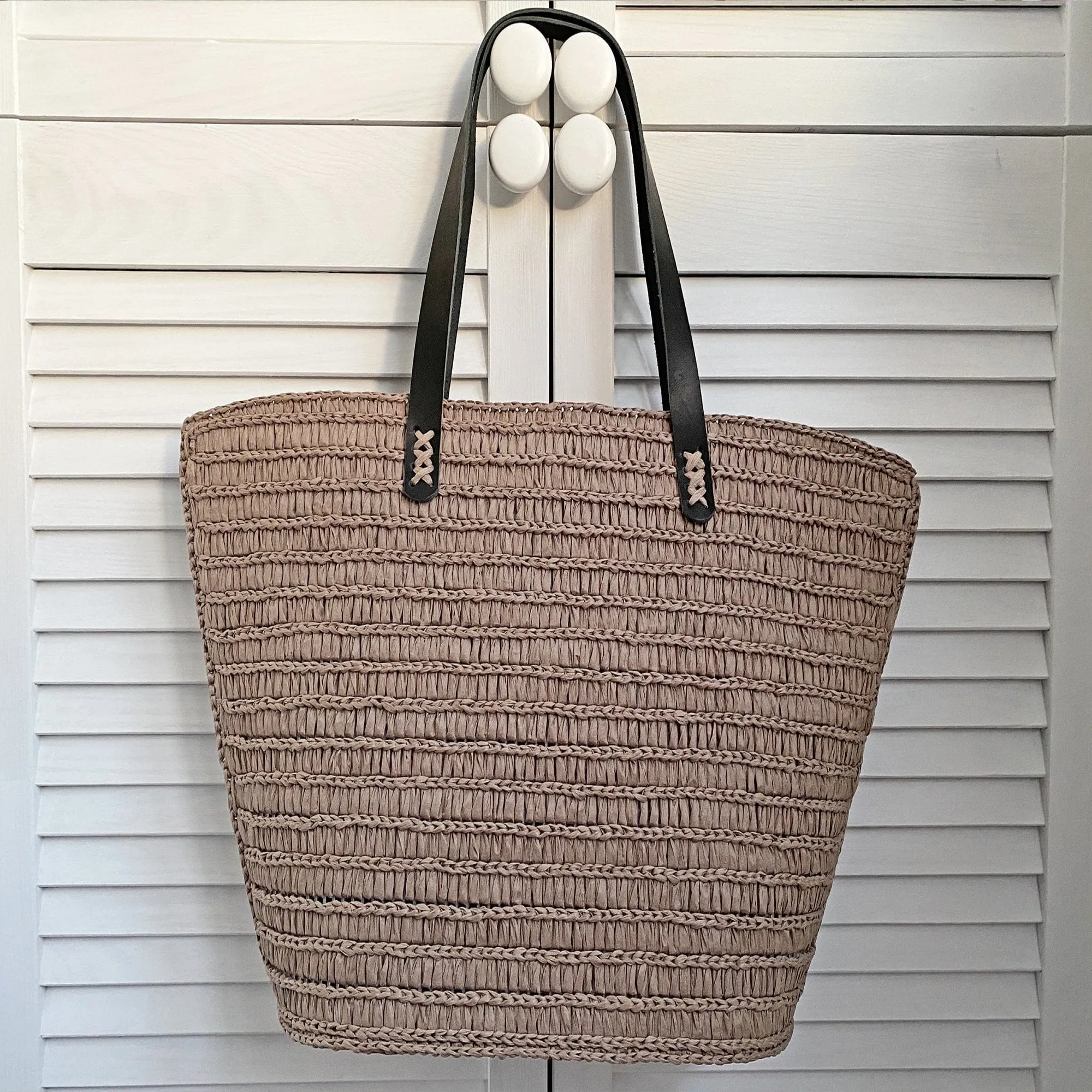 Crochet Bag pattern, US standard terms, Skill level beginner